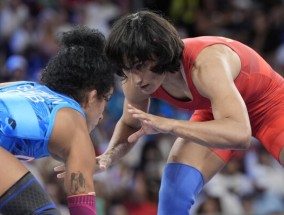 维内什·弗加特(Vinesh Phogat)要求共享奥运摔跤银牌的上诉被仲裁法庭驳回