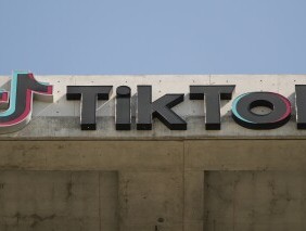 TikTok将自己比作外国拥有的美国新闻媒体，因为它反对强制出售或禁止