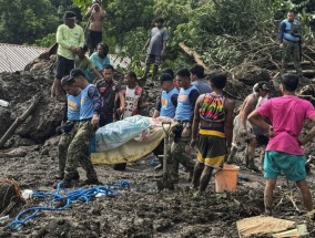 菲律宾洪水和山体滑坡造成至少136人死亡或失踪